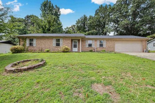 5 Arcadia Cir, Bryant, AR, 72022-3139 | Card Image