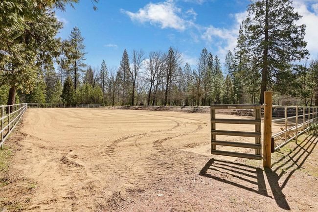 10415 - 10415 Mcmahon Rd, House other with 3 bedrooms, 5 bathrooms and null parking in Coulterville CA | Image 69