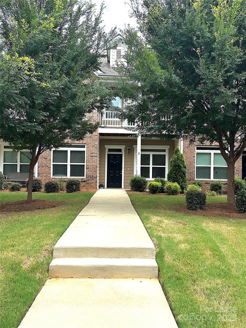 228 Overstone Ct, Fort Mill, SC, 29715-5015 | Card Image