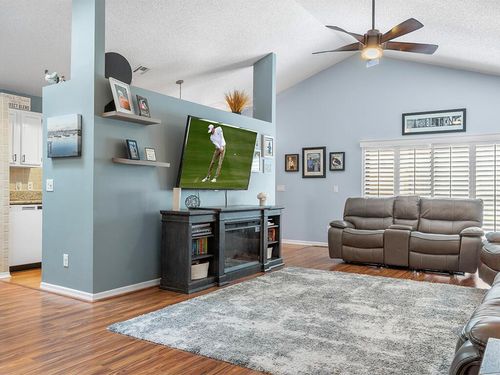 2947 Bent Pine Dr, Fort Pierce, FL, 34951-2925 | Card Image