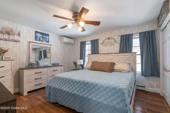 Bedroom 2 | Image 27