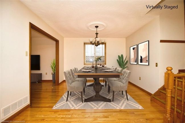 31 Carriagegate Dr, House other with 4 bedrooms, 2 bathrooms and 5 parking in Hamilton ON | Image 4