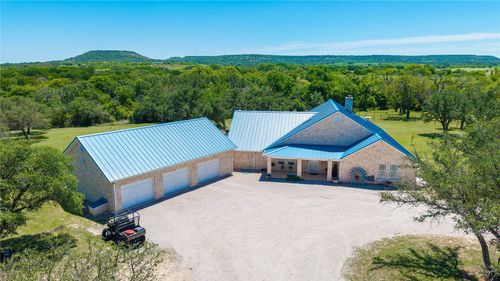 3612 Highway 1689, Comanche, TX, 76442-4233 | Card Image
