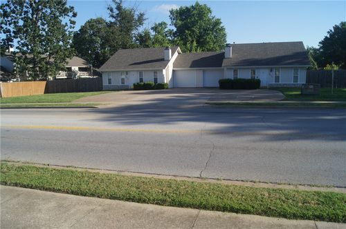 2603-2601 W Olive St, Rogers, AR, 72756-3175 | Card Image