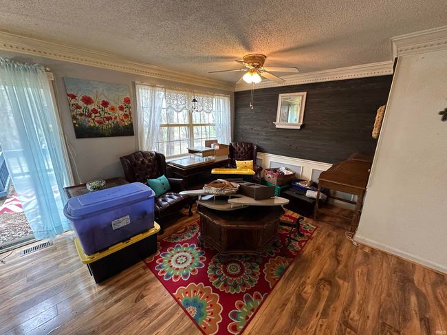 9410 Wolfe Cemetery Rd, House other with 2 bedrooms, 2 bathrooms and null parking in Georgetown IN | Image 17