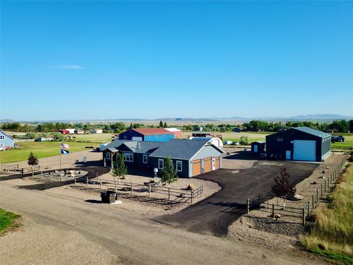 7220 2nd St Nw, Havre, MT, 59501-5645 | Card Image