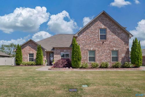 22683 Pin Oak Dr, Athens, AL, 35613-6067 | Card Image