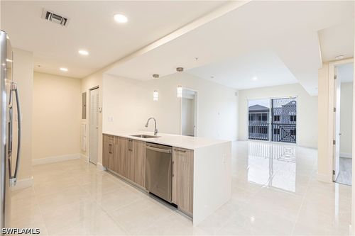 unit-308-26610 Rosewood Pointe Dr, BONITA SPRINGS, FL, 34135-7588 | Card Image
