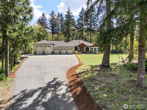 6120 Lake Saint Clair Dr Se, Olympia, WA, 98513-9220 | Card Image