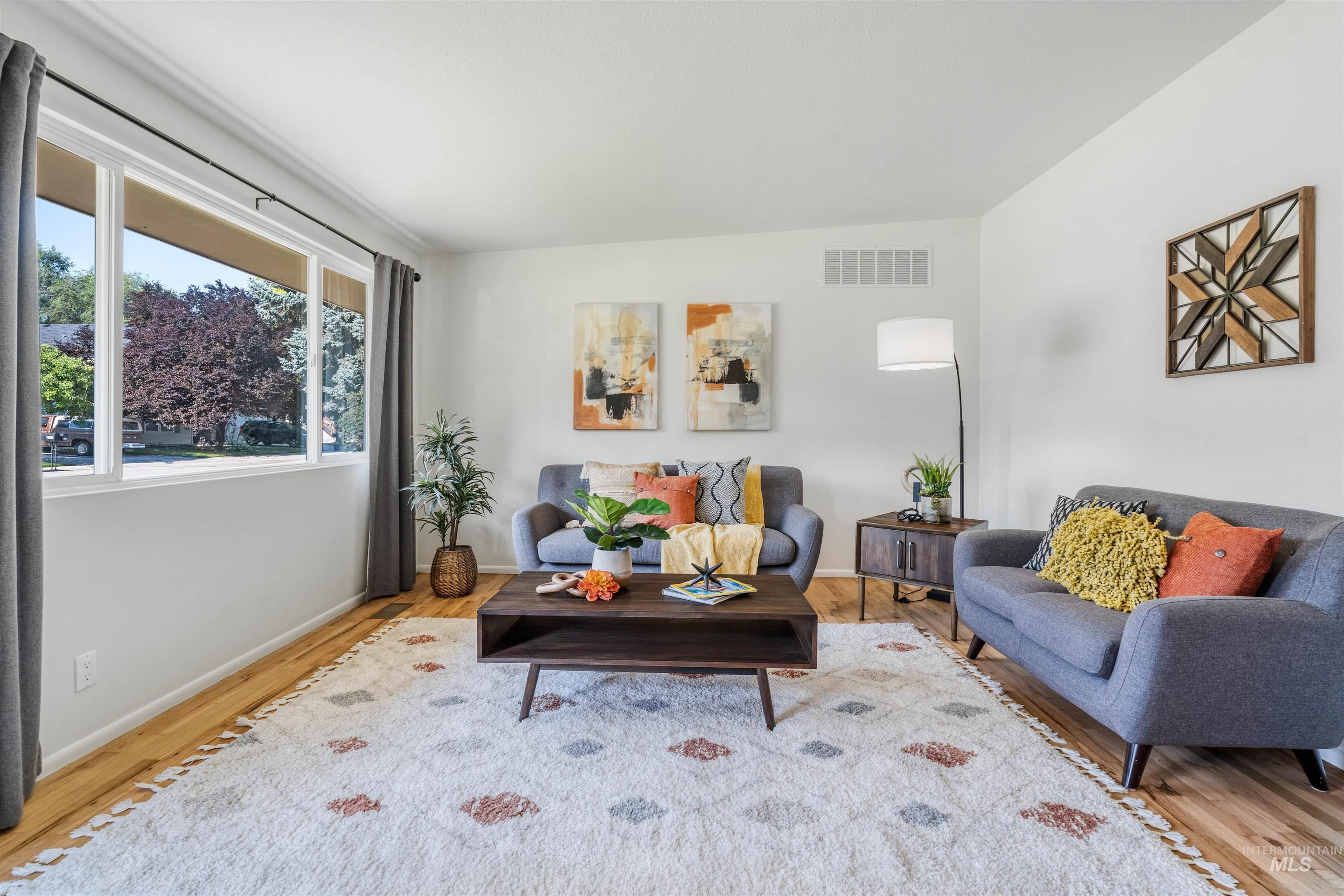 Lucky Ln, Boise, ID 83703