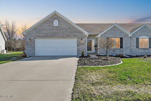 26442 Wexford Dr, Perrysburg, OH, 43551-9066 | Card Image