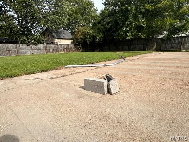 Land in Fenton 4