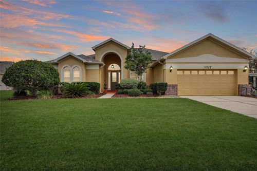 1527 Gants Cir, KISSIMMEE, FL, 34744-6459 | Card Image