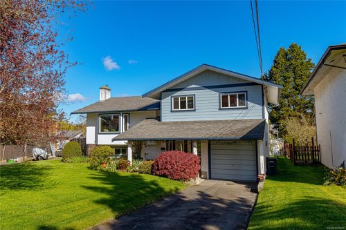 544 Riel Pl, Victoria, BC, V8Z2J1 | Card Image