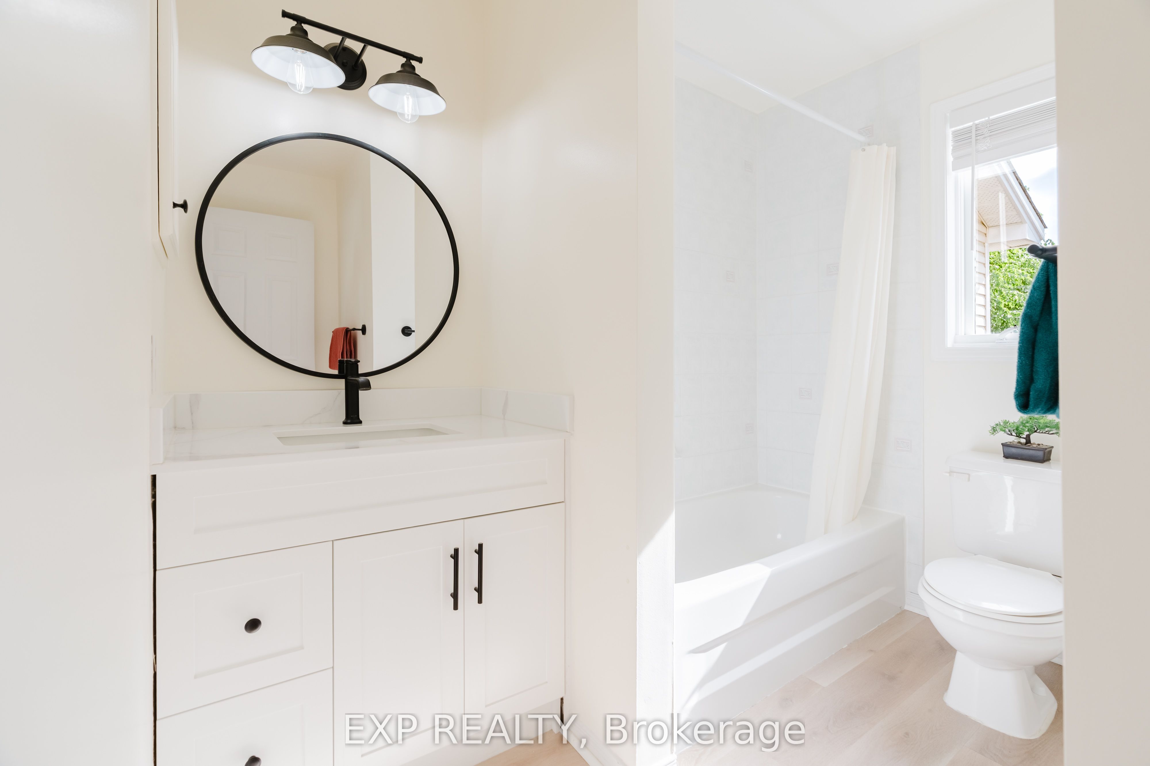 Residential in Barrhaven 4