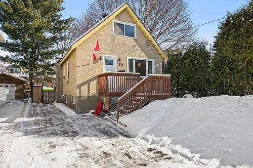 975 Sheridan Ave, Ottawa, ON, K1Z6M4 | Card Image