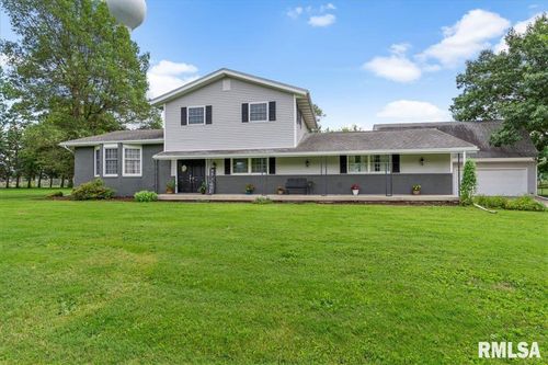 6602 W Van Ave, Virden, IL, 62690-9630 | Card Image