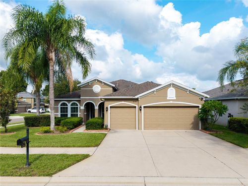 220 Parsons Woods Dr, SEFFNER, FL, 33584-6041 | Card Image