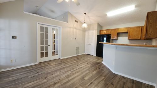 apt-627-6108 Abrams Rd, Dallas, TX, 75231-8042 | Card Image
