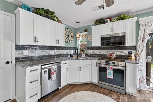 119 Milroy Ln, Mooresville, NC, 28115-5774 | Card Image