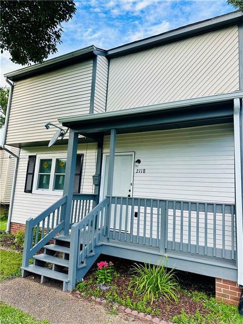 2118 Madison Ave, Newport News, VA, 23607-5254 | Card Image
