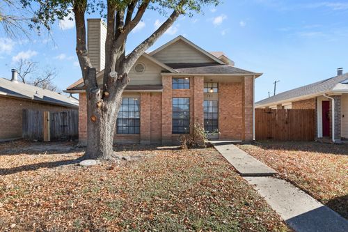 618 Las Brisas Dr, Mesquite, TX, 75149-5272 | Card Image