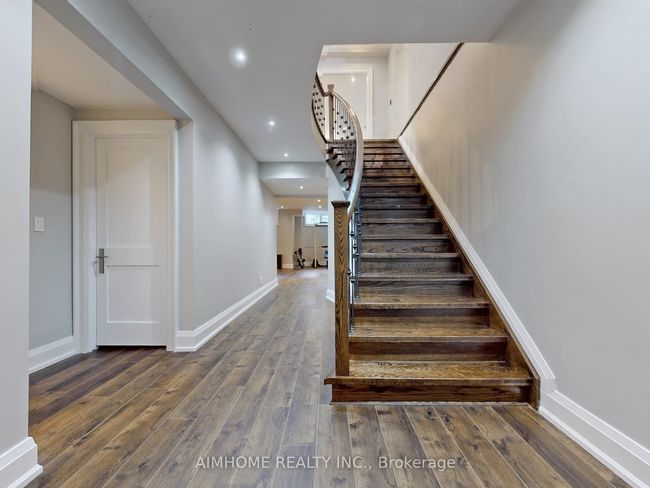 105 Ashbourne Dr, House other with 5 bedrooms, 5 bathrooms and 4 parking in Etobicoke ON | Image 45