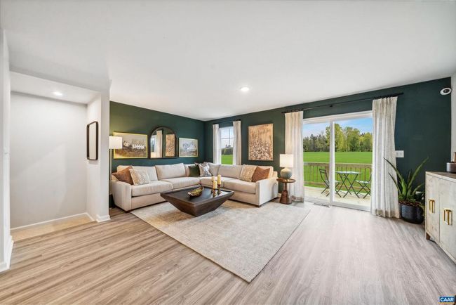 210 Horse Path Ln, Townhouse with 3 bedrooms, 4 bathrooms and null parking in CHARLOTTESVILLE VA | Image 4