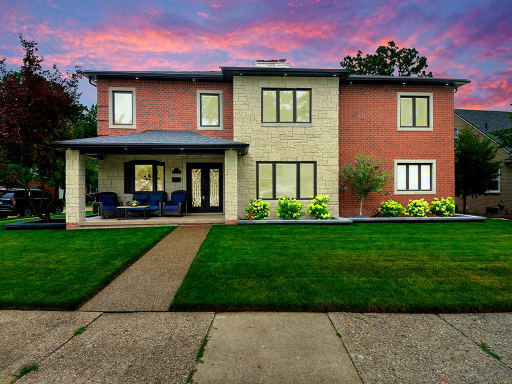 Dacosta St, Dearborn, MI 48128