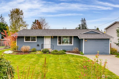 8822 216th St Sw, Edmonds, WA, 98026-7844 | Card Image