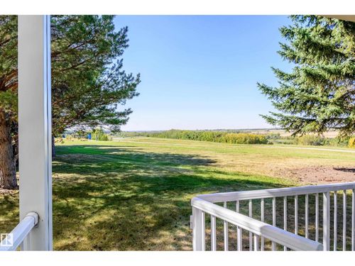 9932 100 Ave, Fort Saskatchewan, AB, T8L4L2 | Card Image