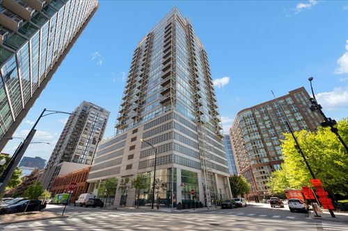 1103-653 N Kingsbury St, Chicago, IL, 60654-7086 | Card Image