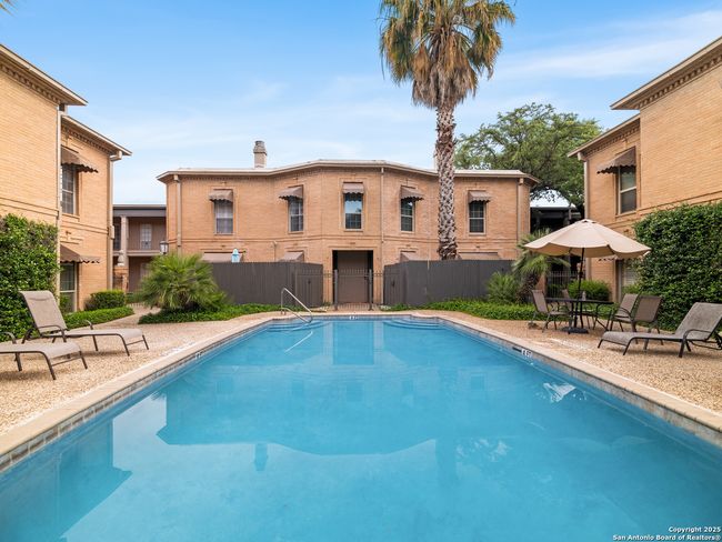 APT-17 - 7707 Broadway, Condo with 2 bedrooms, 2 bathrooms and null parking in San Antonio TX | Image 22