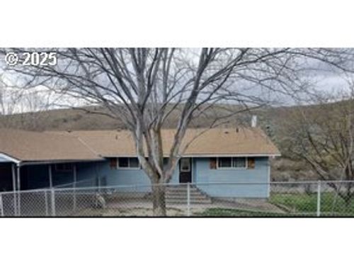 61476 Dee Cox Rd, Heppner, OR, 97836-7255 | Card Image