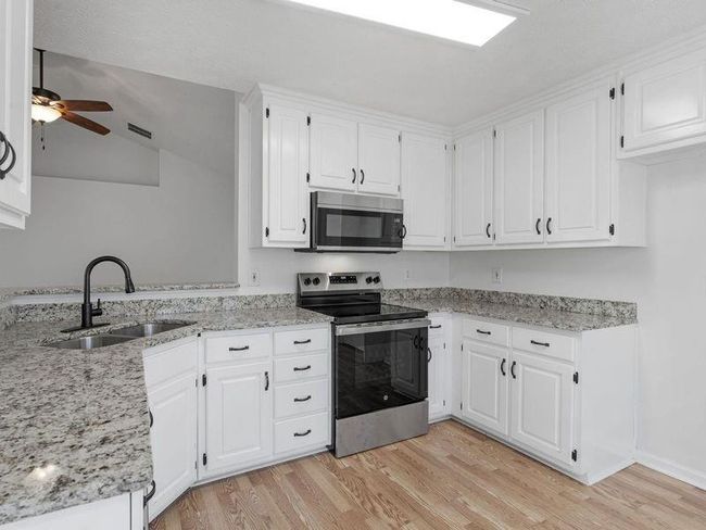 135 Kimbell Farm Dr, House other with 3 bedrooms, 2 bathrooms and 2 parking in Locust Grove GA | Image 15