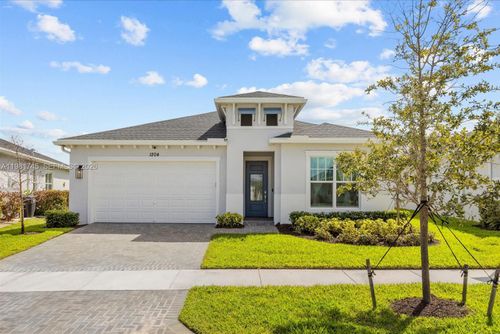 1204 Se Woodbine Rd, Port St Lucie, FL, 34984 | Card Image