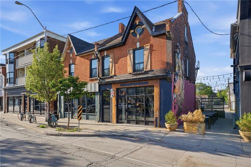 355 Barton St E, Hamilton, ON, L8L2X8 | Card Image