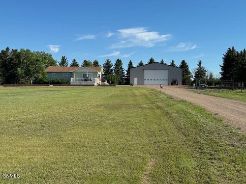 469 Griffin Rd, Medicine Lake, MT, 59247-9708 | Card Image