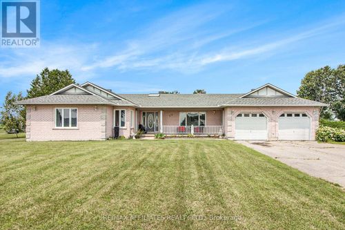 1111 County Rd, Curran, ON, K0B1C0 | Card Image