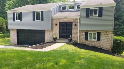 9896 Moccasin Trl, Wexford, PA, 15090-9380 | Card Image