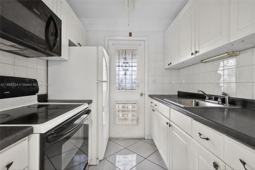 apt-310-16750 Ne 14th Ave, Miami, FL, 33162-2877 | Card Image
