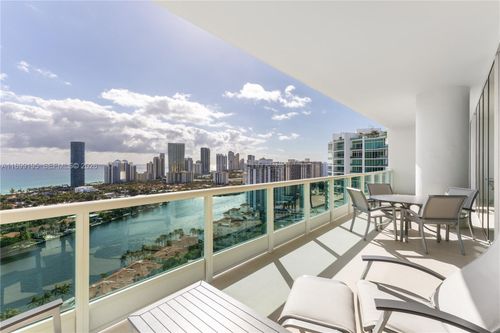 2903-20155 Ne 38th Ct, Aventura, FL, 33180-3272 | Card Image