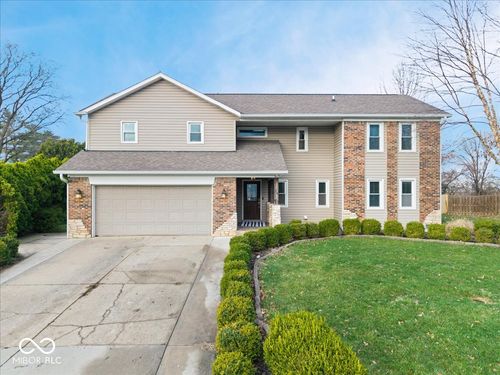 84 Glenbrook Ln, Avon, IN, 46123-4002 | Card Image