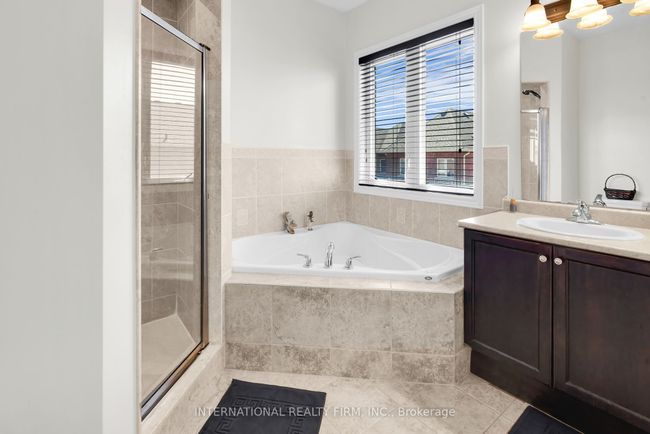 133 Hatton Garden Rd, House other with 4 bedrooms, 4 bathrooms and 4 parking in Woodbridge ON | Image 43