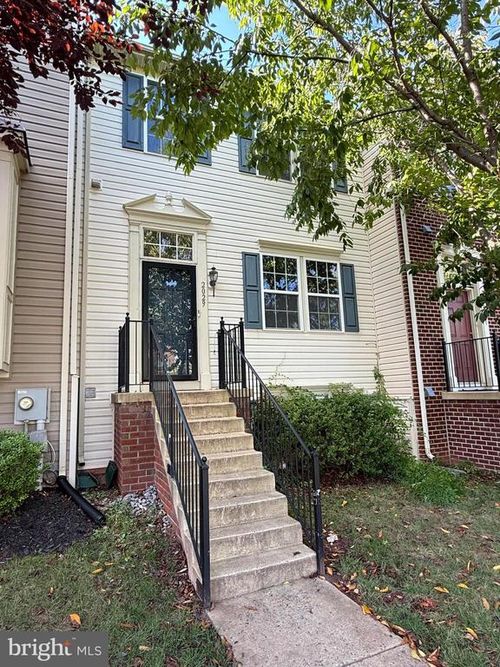 2029 Spring Run Cir, FREDERICK, MD, 21702-6808 | Card Image