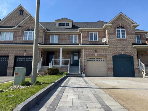 34 Atlantis Dr, Whitby, ON, L1N0E2 | Card Image