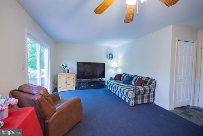101 Dartmouth Ln, House other with 3 bedrooms, 2 bathrooms and null parking in FALLING WATERS WV | Image 13
