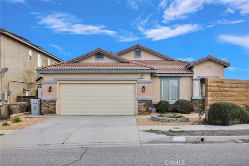 9301 Creosote, Hesperia, CA, 92344 | Card Image