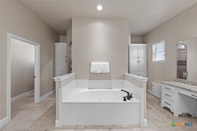 4067 Pecan Mdw, House other with 4 bedrooms, 4 bathrooms and null parking in Belton TX | Image 23