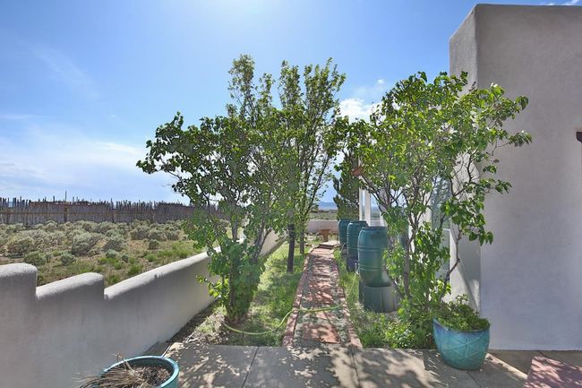 24 Gina Ln, House other with 3 bedrooms, 2 bathrooms and null parking in El Prado NM | Image 36